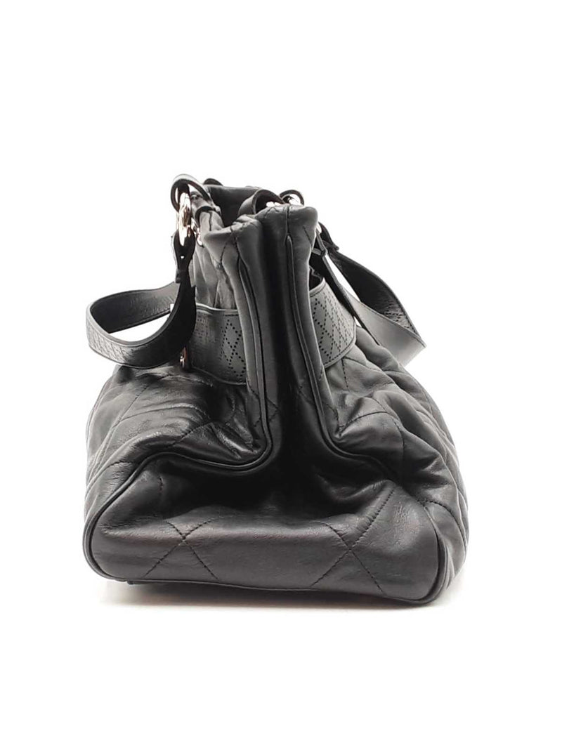 Chanel Mademoiselle Door Latch Tote In Diamond-quilted Black Leather Fw0925rxzdu