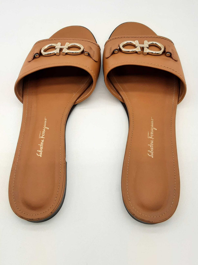 Salvatore Ferragamo Rhodes Beechwood Tan Leather Slides Size 10 Do1224lrxde