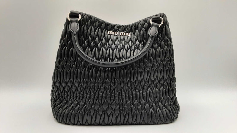 Miu Miu Black Pleated Leather Crystal Chain Shoulder Bag Fw1024oxzdu