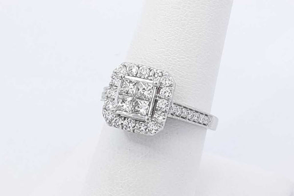 0.82ctw Diamond Ring In 14k White Gold 4 Grams Size 7 Eb1125pcxdu