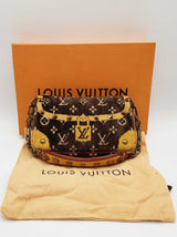 Louis Vuitton Trompe L'oeil Brown Monogram Velvet Pochette Bag Do0325exzde