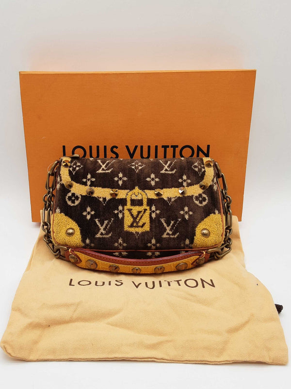 Louis Vuitton Trompe L'oeil Brown Monogram Velvet Pochette Bag Do0325exzde