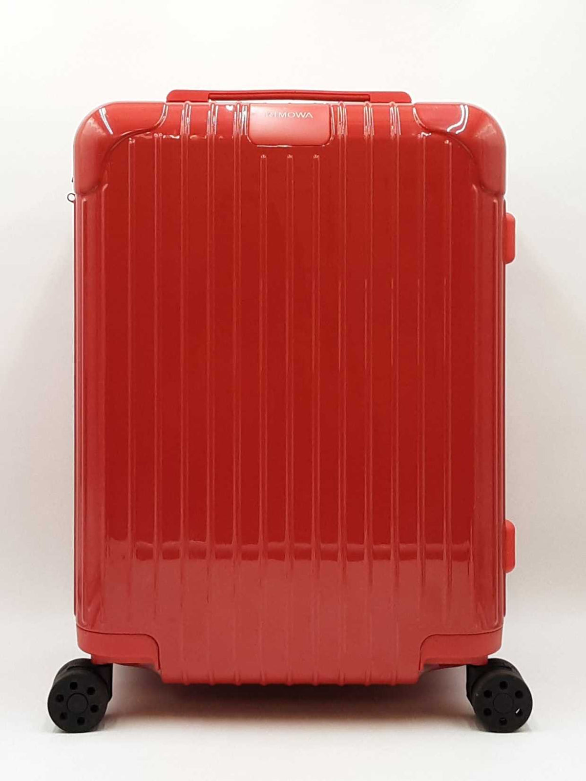 Rimowa Essential Lightweight Wheeled Cabin Suitcase In Gloss Red