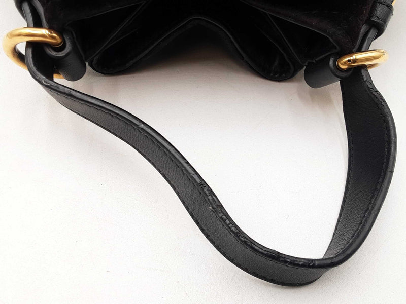 Gucci Marmont Bucket Bag In Matelassé Black Velvet Fw0825lrxdu