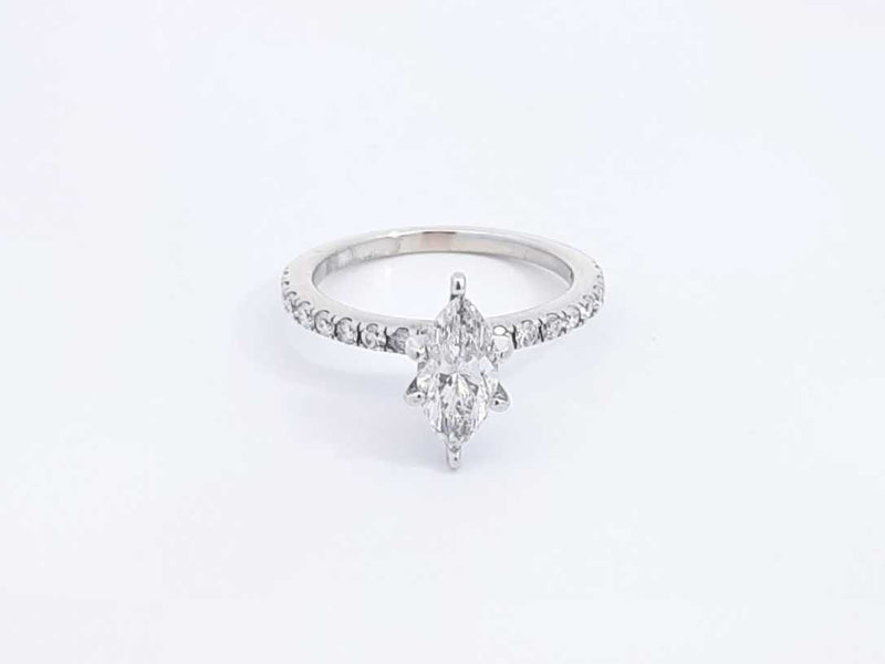 0.66ctw Diamond Ring In 14k White Gold 2.4 Grams Size 5 Sd0325prrsa