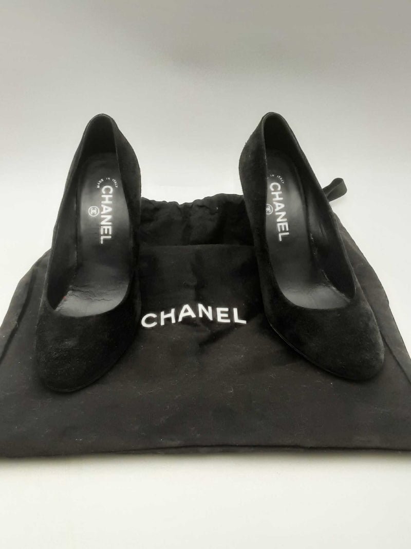 Chanel Black Suede Pumps Size 36.5 C Eb0425lxzsa
