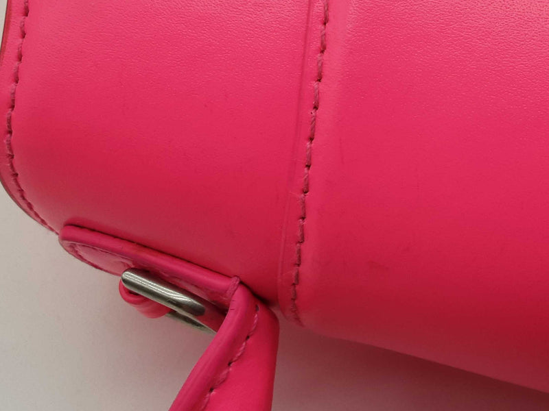 Balenciaga Hourglass Neon Pink Leather Crossbody Bag Do0724pxzde