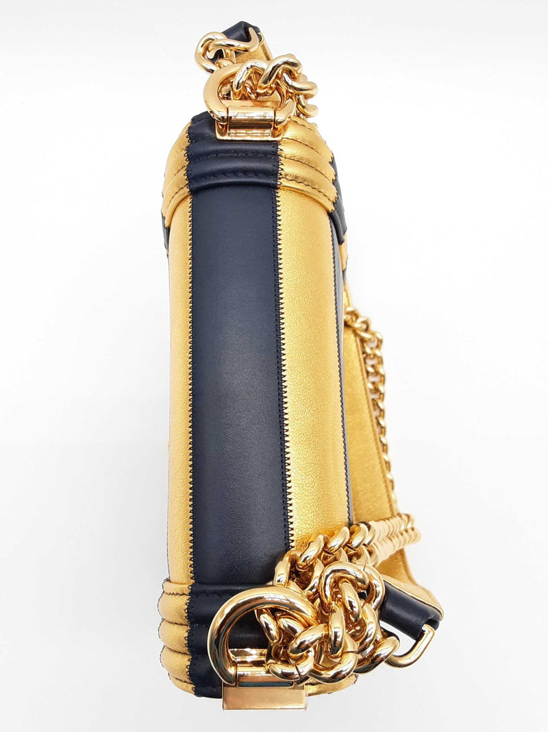 Chanel Paris- New York North South Boy Flap Blue Gold Crossbody Bag Do0925lcxzde