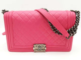 Chanel Boy Bag Hot Pink Quilted Lambskin Leather Shoulder Bag Do0925wxzxde