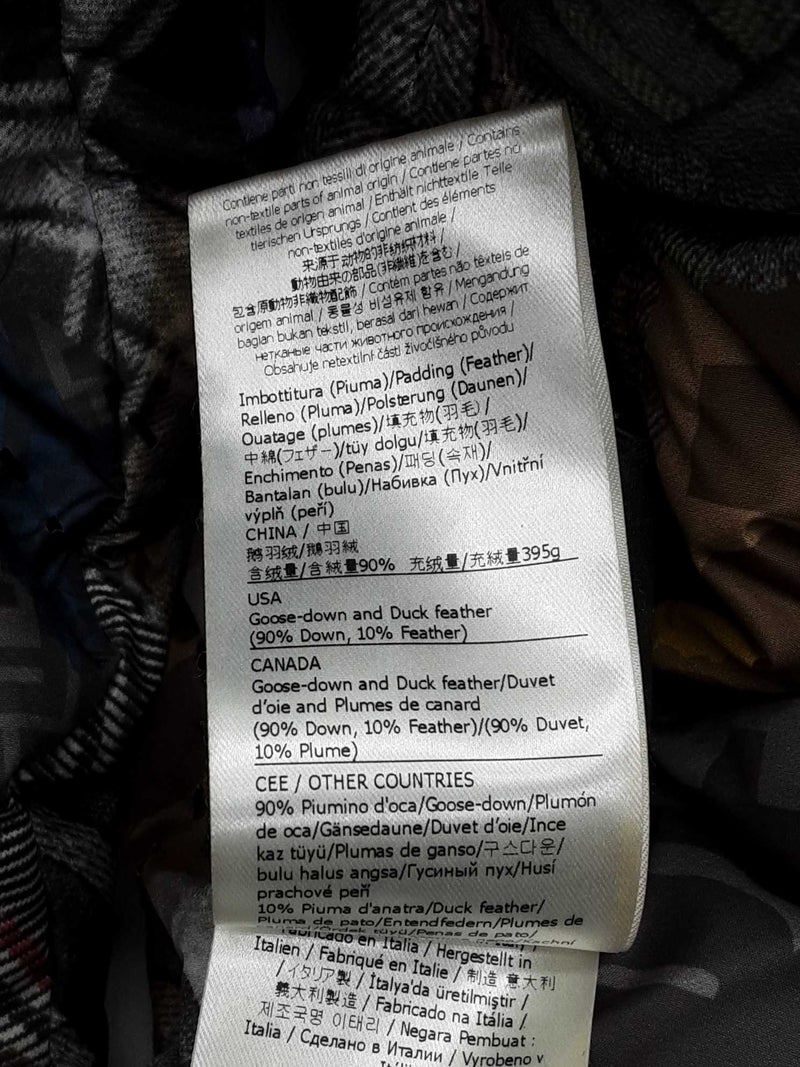 Fendi Fake News Puffy Jacket Size Italian 50 Do0925ooxde