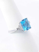 Blue Topaz & Diamond Ring In 10k White Gold 2.3 Grams Size 7 Fw1225rzdu