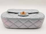 Chanel 24c Coco Light Blue Iridescent Quilted Leather Crossbody Bag Do0925pxzxde