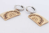 18k Two Tone Gold Dangle Hoop Earrings With Gemstones 8.3 Grams Eb0526iwxsa