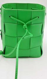 Bottega Veneta Cassette Intreccio Green Leather Bucket Bag Eb0223lrxdu