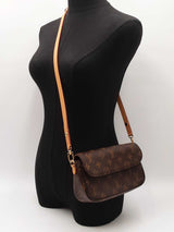 Louis Vuitton Ivy Crossbody Wallet In Monogram Coated Canvas Fw1026cxzdu