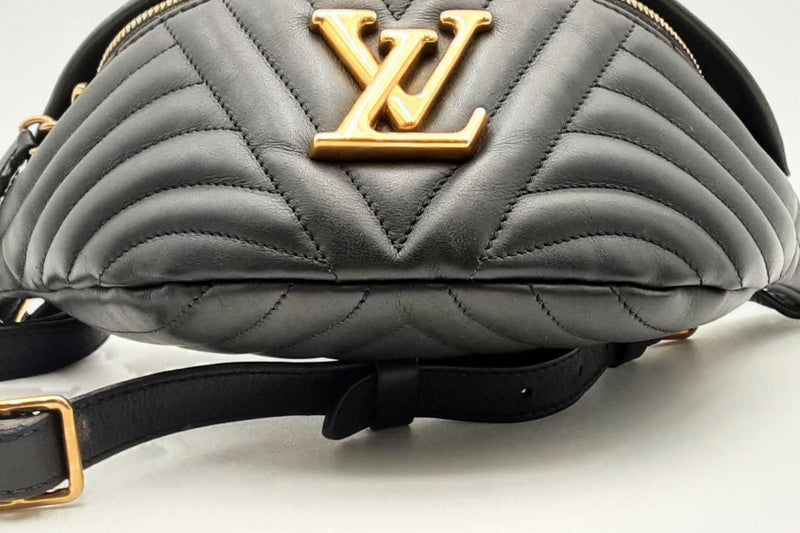 Louis Vuitton Quilted Leather New Wave Bumbag Eb0125pxzsa