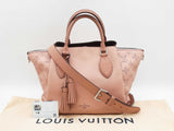 Louis Vuitton Mahina Haumea Leather Handbag In Magnolia Pink Fw0225lorzdu