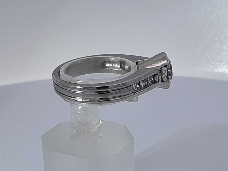 1.36 Cttw Diamond Platinum 95% Wedding Ring 10.5 Grams Size 7 Aa0925izxsa