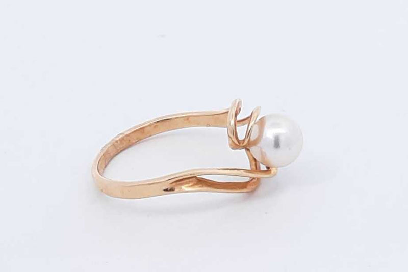 Pearl Ring In 14k Yellow Gold 3.3 Grams Size 9 Eb0925llxdu