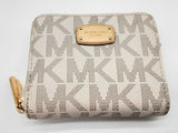 Michael Kors White Signature Coated Canvas Compact Zip Wallet Do1024lrde