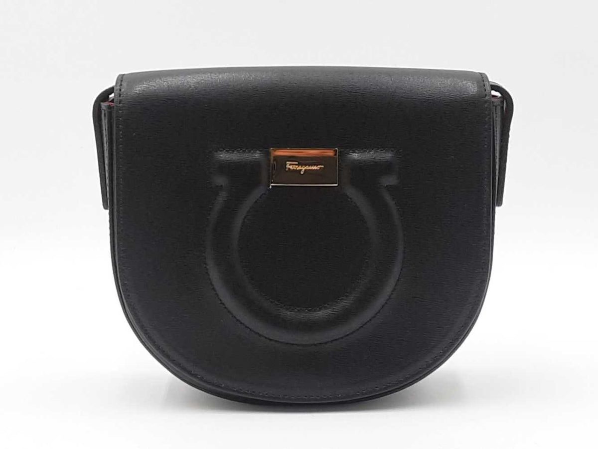 Salvatore Ferragamo Gancini City Crossbody Bag In Black Leather