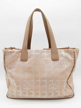 Chanel Travel Line Cc Logo Creme Beige Nylon Tote Bag Do0426lxzde