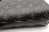 Louis Vuitton Monogram Eclipse District Messenger Bag Eb0926cxzsa