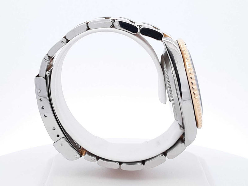 Rolex Submariner Oyster Perpetual Date Two-tone 40mm  Watch Fw1025rxzxdu