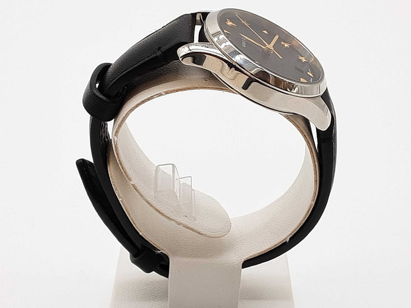 Gucci 28 G Timeless Bee Star Numerals Black Dial Steel Quartz Watch Do0825lrxde