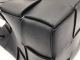 Bottega Veneta Cassette Bucket Bag In Black Maxi-intrecciato Lambskin Leather Fw0726izxdu