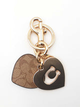 Coach Hearts Keyring In Signature Coated Canvas Fw0725wxzdu