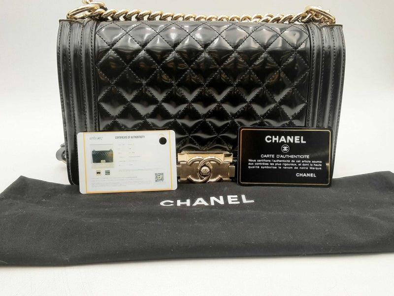 Chanel Medium Boy Bag Black Patent Leather Handbag Aa0425lzxzsa