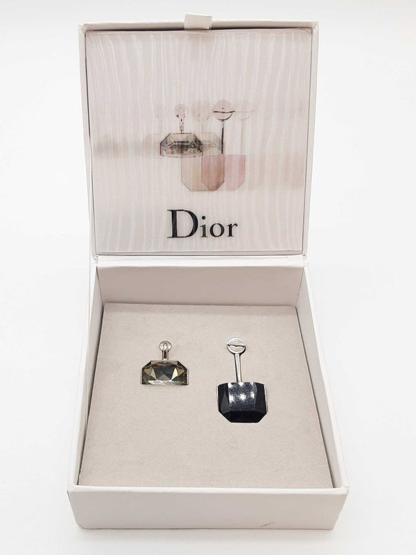 Christian Dior Cruise Asymmetrical Half Stud Earrings Do1025oxzde