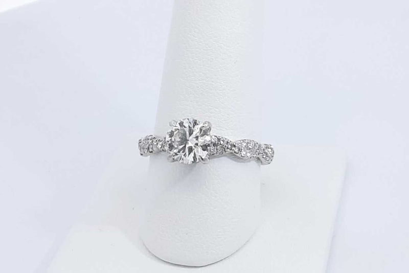 Approx. 1.93ctw Diamond Ring In 14k White Gold 4 Grams Size 8.75 Eb1124lixzdu