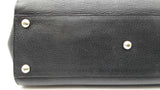 Salvatore Ferragamo Gancini Shoulder Bag In Black Leather Fw0925lordu