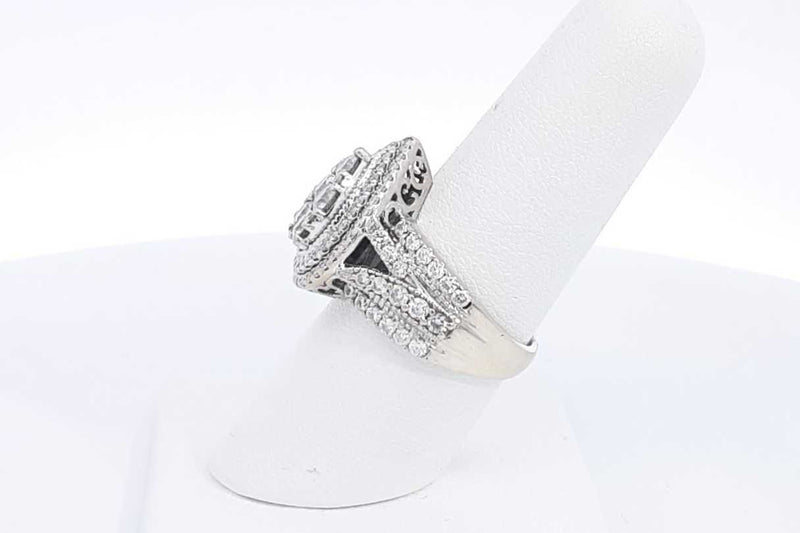 Diamond Ring In 14k White Gold 8.8 Grams Size 7.25 Eb1024woxsa