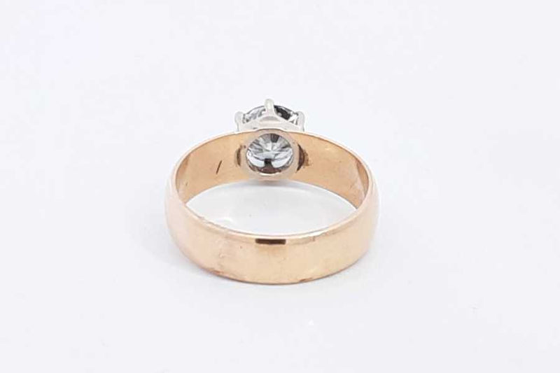 Approx. 1.28ctw Diamond Ring In 10k Yellow Gold 3.8 Grams Size 6.5 Eb1224oxxzsa