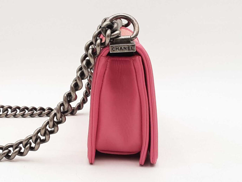 Chanel Stingray Small Boy Bag Pink Aa0425oozxsa