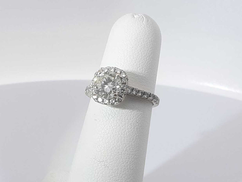 1.19 Ctw Diamond 18k White Gold 3.1 Grams Ring Size 20 Sd0425llzxsa