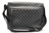 Louis Vuitton Damier Graphite District Messenger Bag Sd0326pzxdu