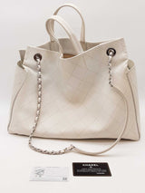 Chanel Quilted Caviar Cc Pocket Tote Bag Eb0326orxzde