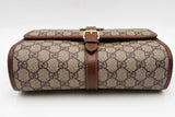 Gucci Gg Supreme Monogram Canvas Messenger Bag Eb0226pxzsa