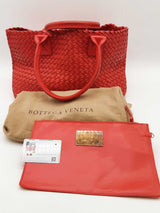 Bottega Veneta Red Intrecciato Leather Cabat Tote Bag Eb0326lwxzde
