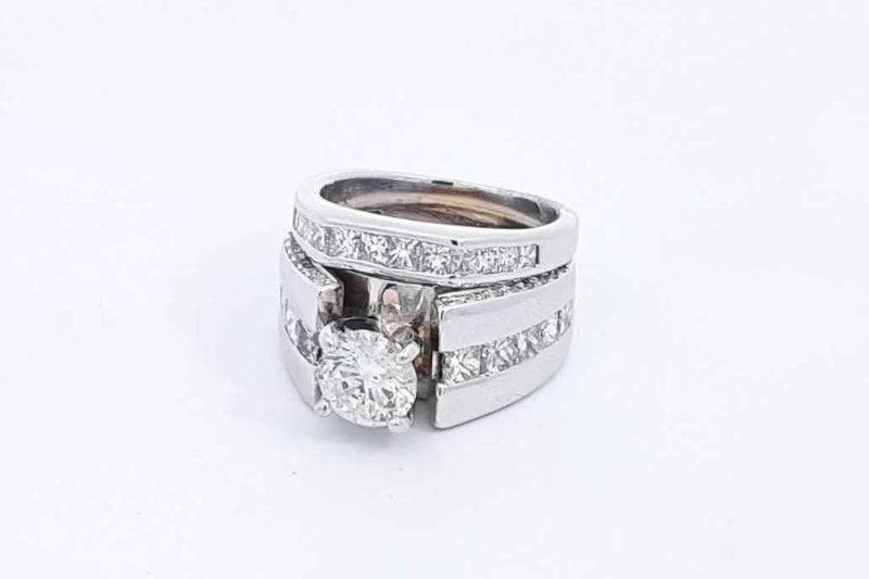 1.47ctw Diamond Ring In 14k White Gold 12 Grams Size 4.5 Eb0225rrxsa