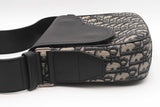 Christian Dior Oblique Jacquard Canvas Saddle Messenger Bag Eb1025crxsa