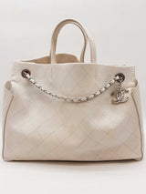 Chanel Quilted Caviar Cc Pocket Tote Bag Eb0326orxzde