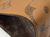 Louis Vuitton On The Go Mm In Monogram & Giant Monogram Coated Canvas Fw0726rrzdu