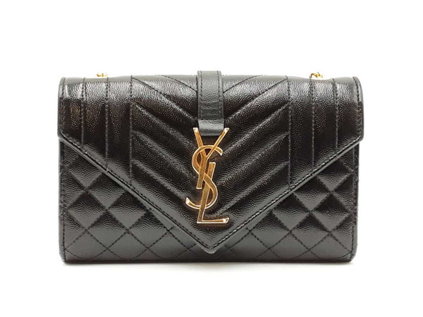 Yves Saint Laurent Envelope Shoulder Bag In Black Matelassé Leather Fw0425czxdu
