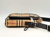 Burberry "Vintage Check" Messenger Bag In Archive Beige Fw0824crsa