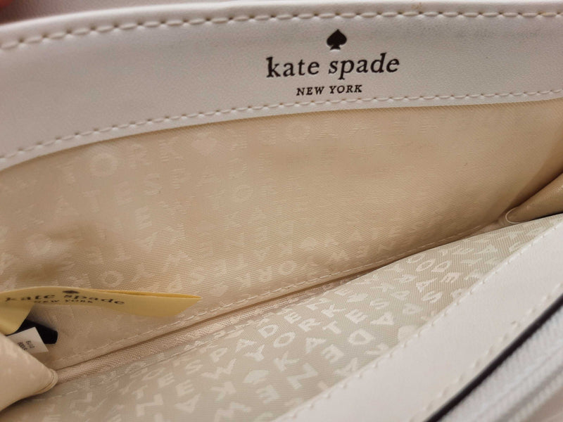Kate Spade Larchmont Avenue Logo Metallic Silver Leather Wallet Do0425orde